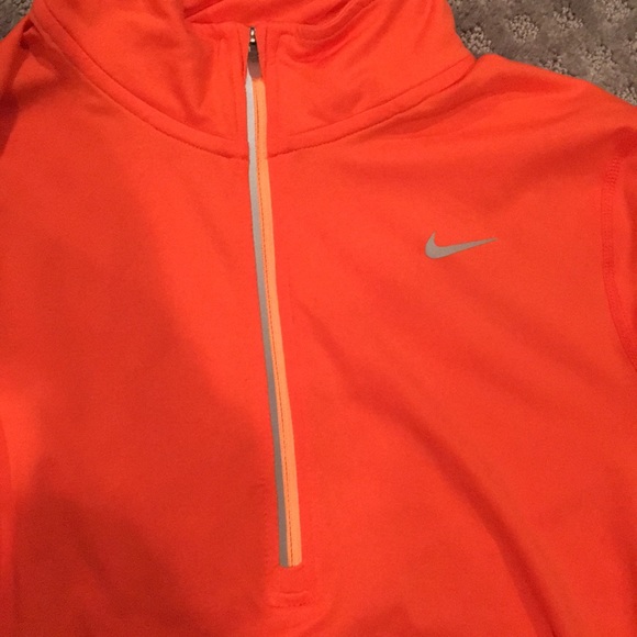 Nike pullover - Picture 4 of 7